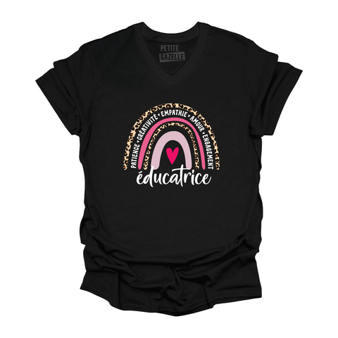 TSHIRT COL en V | Éducatrice Arc-en-ciel