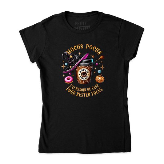 TSHIRT AJUSTÉ | Hocus Pocus j'ai besoin de café - T-Shirt coupe ajustée - Petite Gazelle Atelier