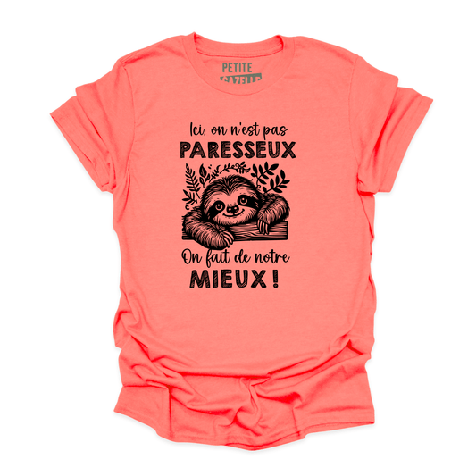 T - SHIRT COL ROND | Ici, on n'est pas paresseux - T-shirt Unisexe Col Rond - Petite Gazelle Atelier