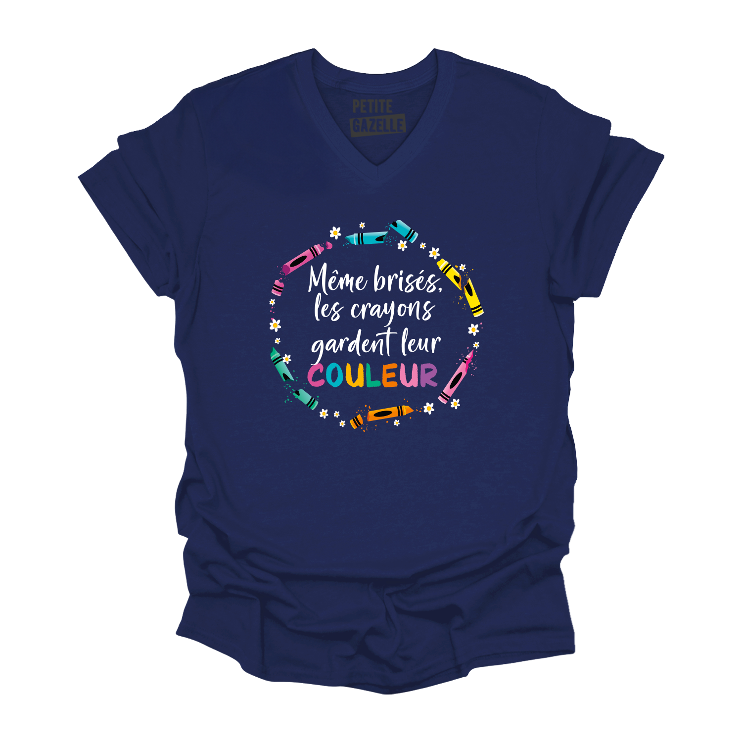 TSHIRT COL en V | Même brisés, les crayons gardent leur couleur
