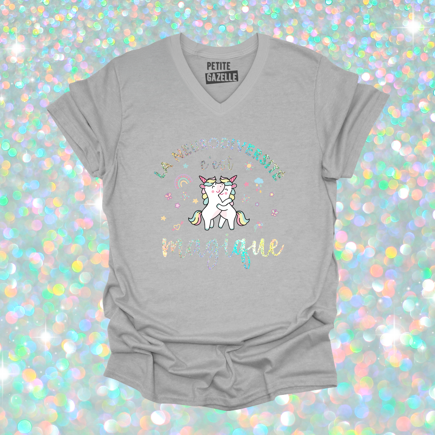 TSHIRT COL en V | La neurodiversité c'est magique (Holographique)