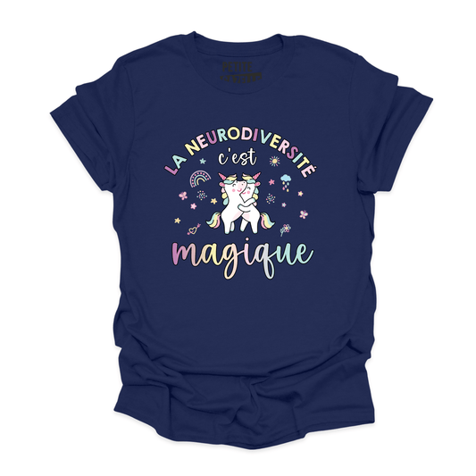 T - SHIRT COL ROND | La neurodiversité c'est magique - T-shirt Unisexe Col Rond - Petite Gazelle Atelier