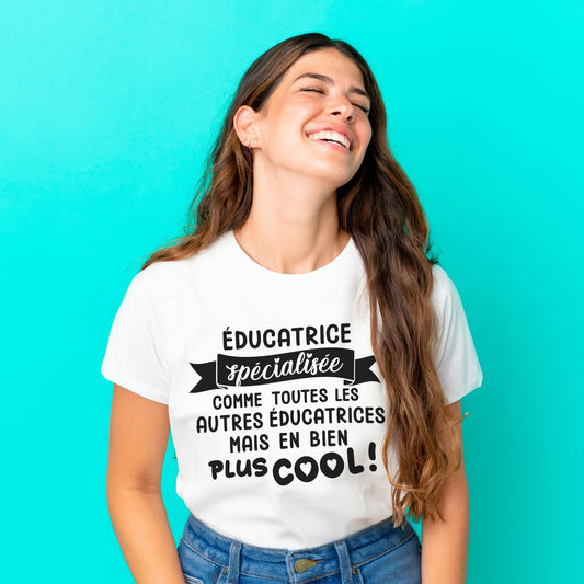 T - SHIRT COL ROND | Éducatrice Spécialisée - T-shirt Unisexe Col Rond - Petite Gazelle Atelier